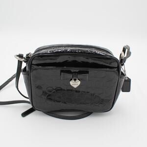 Coach Crossbody Camera Bag Black Y2K Signature Patent Bow Heart Charm Purse